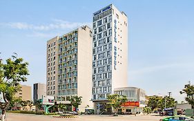 Calix Hotel